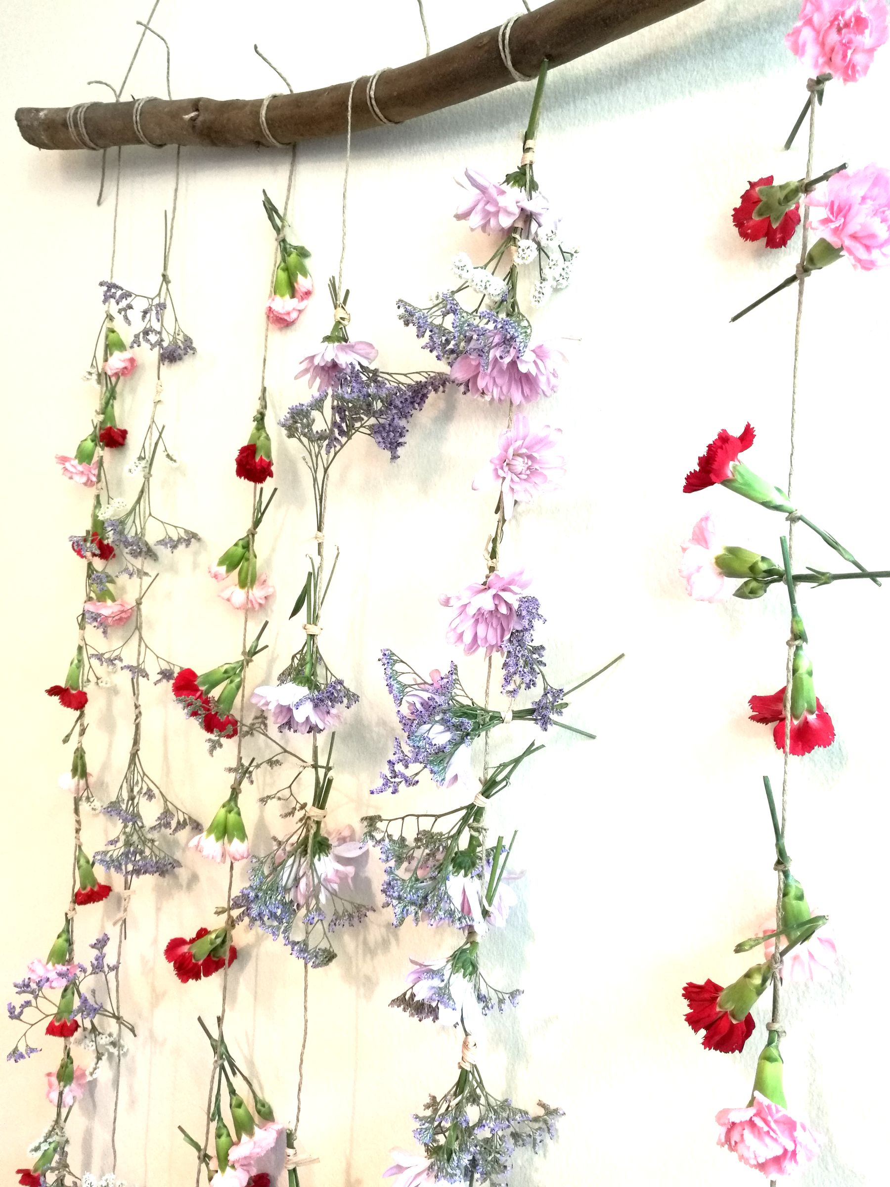 Blossom zine decorazione floreale per Home Philosophy Academy