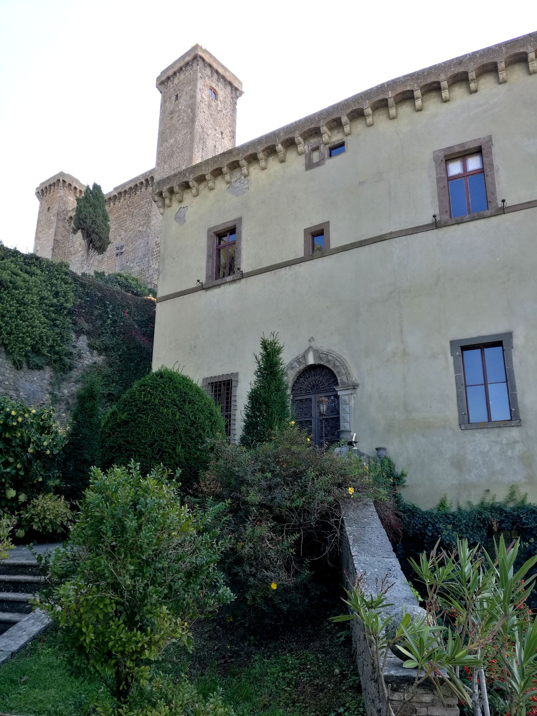Palazzo Del Drago Blossom zine viaggio Promo Tuscia (4).jpg