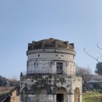 Blossomzine-RAVENNA-COSA-VEDERE-Mausoleo-di-Teodorico